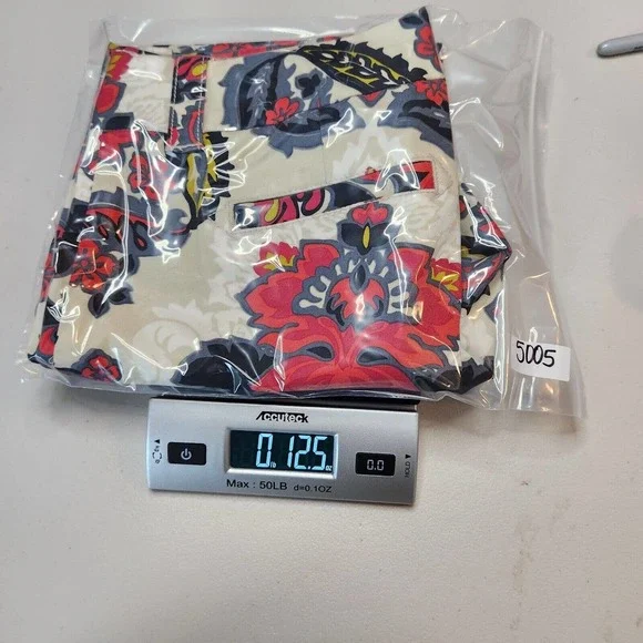 Jcrew Capri Pants Casual Womens Stretch White, Black & Red Floral Print Size 4P - Picture 10 of 10